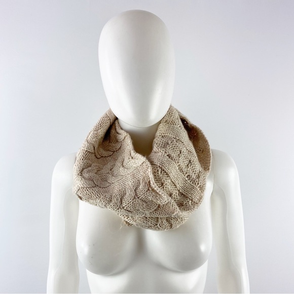 J. Crew Tan Beige Cable-Knit Infinity Scarf - Picture 4 of 7